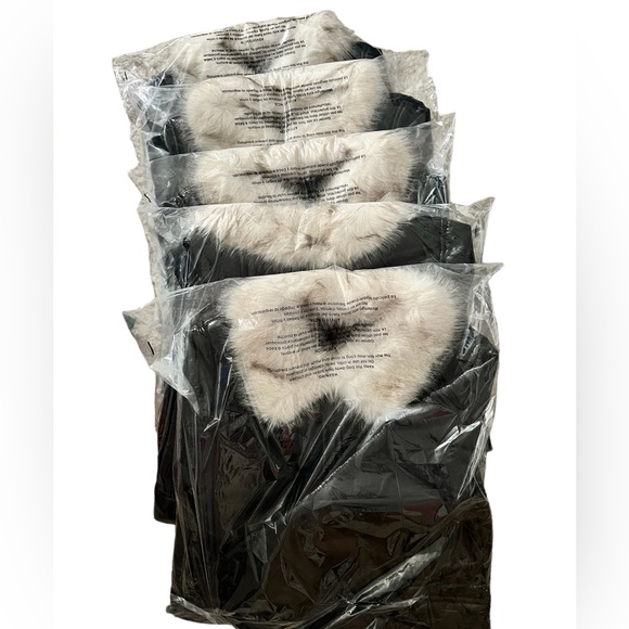 Shiny Black Patent Jacket with White Faux-Fur Collar Cropped Bomber Style - Picture 3 of 3